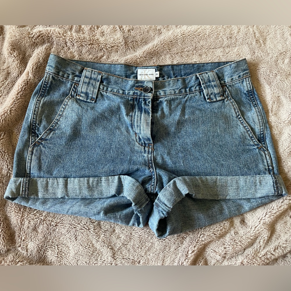 Calvin Klein jean shorts size 6